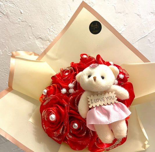 🌹✨ Bouquet de roses rouges pailletées avec perles & petit ours – 22€ ✨🌹